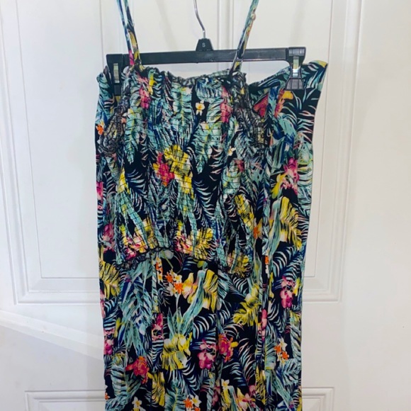 No Boundaries Pants - Two piece set with a crop tank and matching pants